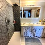 Apartmán Pearl - Sea View And 10 Min From La Cinta And Lu Impostu Puntaldia